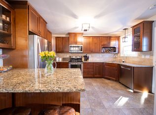 2626 Vincent Ave N, Minneapolis, MN 55411
