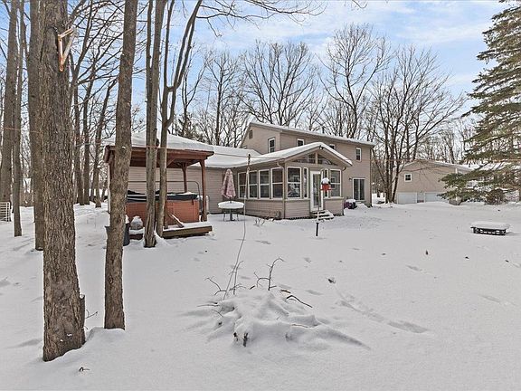 4th image of 199 Oak Circle