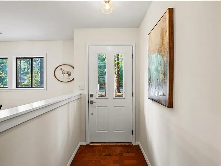 1106 Scott King Rd — Photo 24