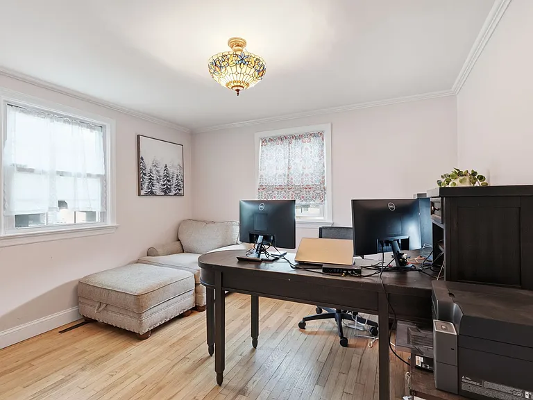 244 Federal City Rd — Photo 16