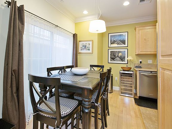 4th image of 5312 Denny Ave #6