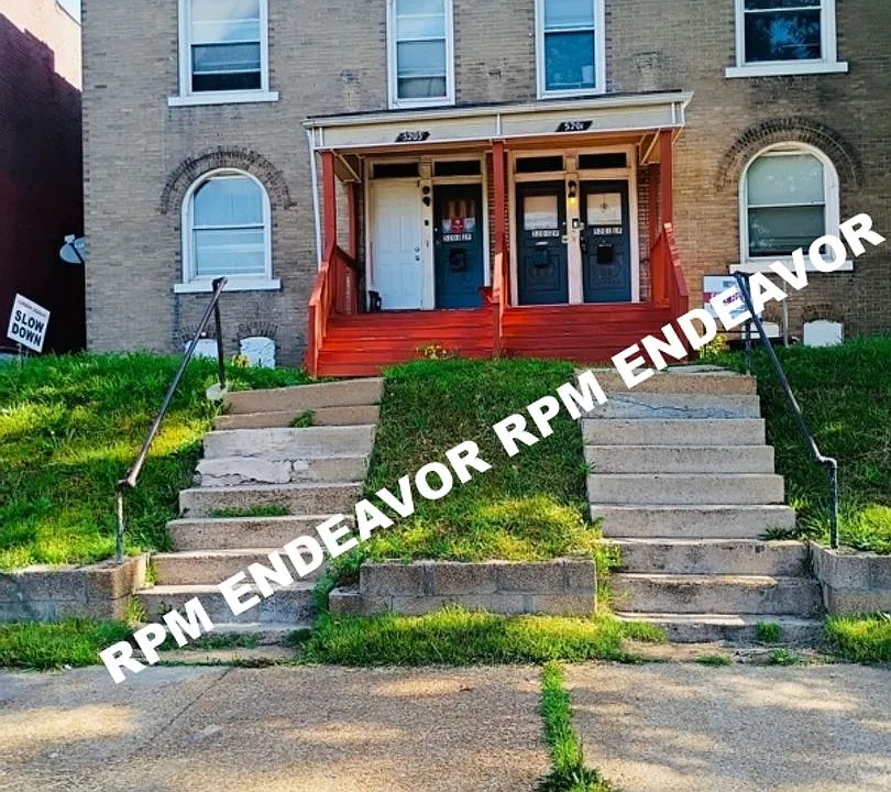 5201-5203 Page Blvd