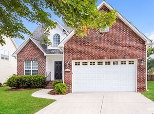 1661 Finwick Dr, Pfafftown, NC 27040