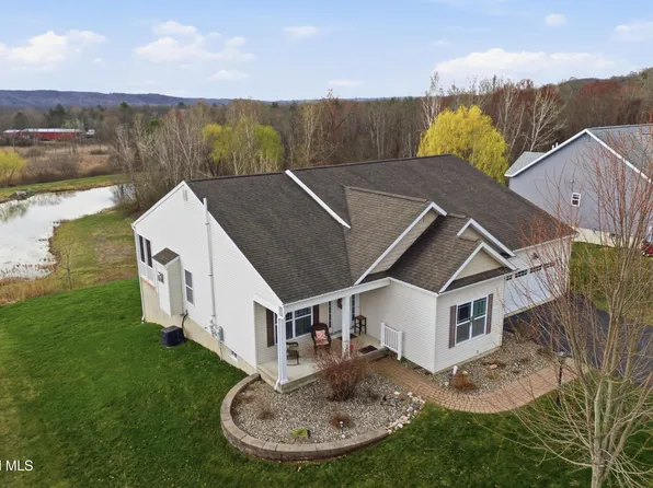 39 Gurba Drive, Stillwater, NY 12170