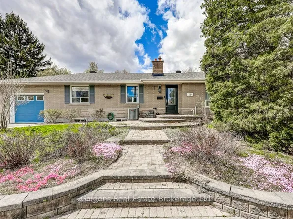 1134 Somerville St, Oshawa, ON L1G 4K5