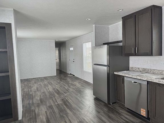 4th image of 244 Shattuck Hill Road #D-1