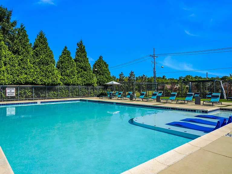 The Luxe of Southaven — Photo 32