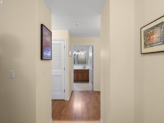 4th image of 4736 W Powell Blvd Unit 129