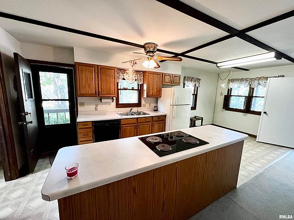 4th image of 3192 Oak Run Dr