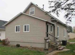 329 4th St, West Des Moines, IA 50265