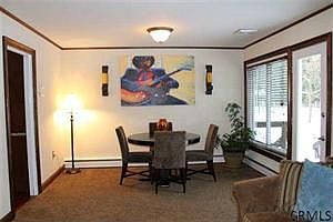 4th image of 5 Spruce Ct