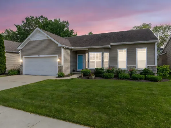 5927 Cottage Cir, Granger, IN 46530