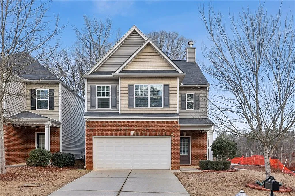 4 bed, 3.5 bath, 2188 sqft, $2,500 — Photo 1