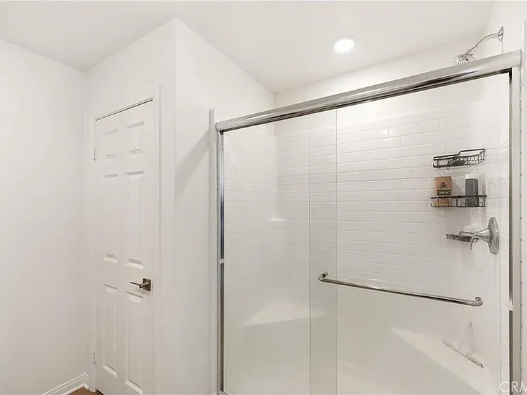 3906 E Coronado Privado — Photo 25