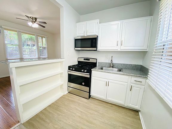 5th image of 6201 Fountain Ave #44-202