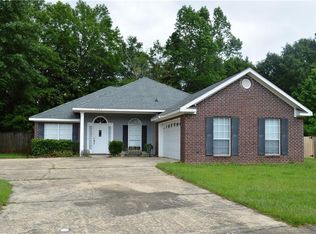 2205 Spring Grove Ct, Mobile, AL 36695