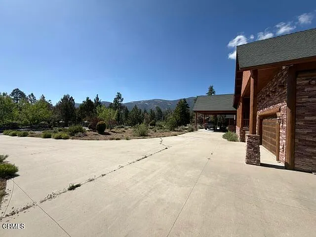 1099 Heritage Trl — Photo 33