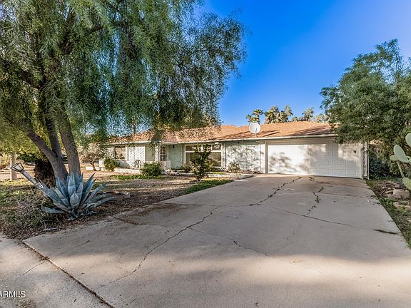 4th image of 1418 W Keim Drive