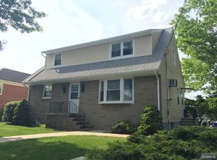 168 Barkley Ave, Clifton, NJ 07011