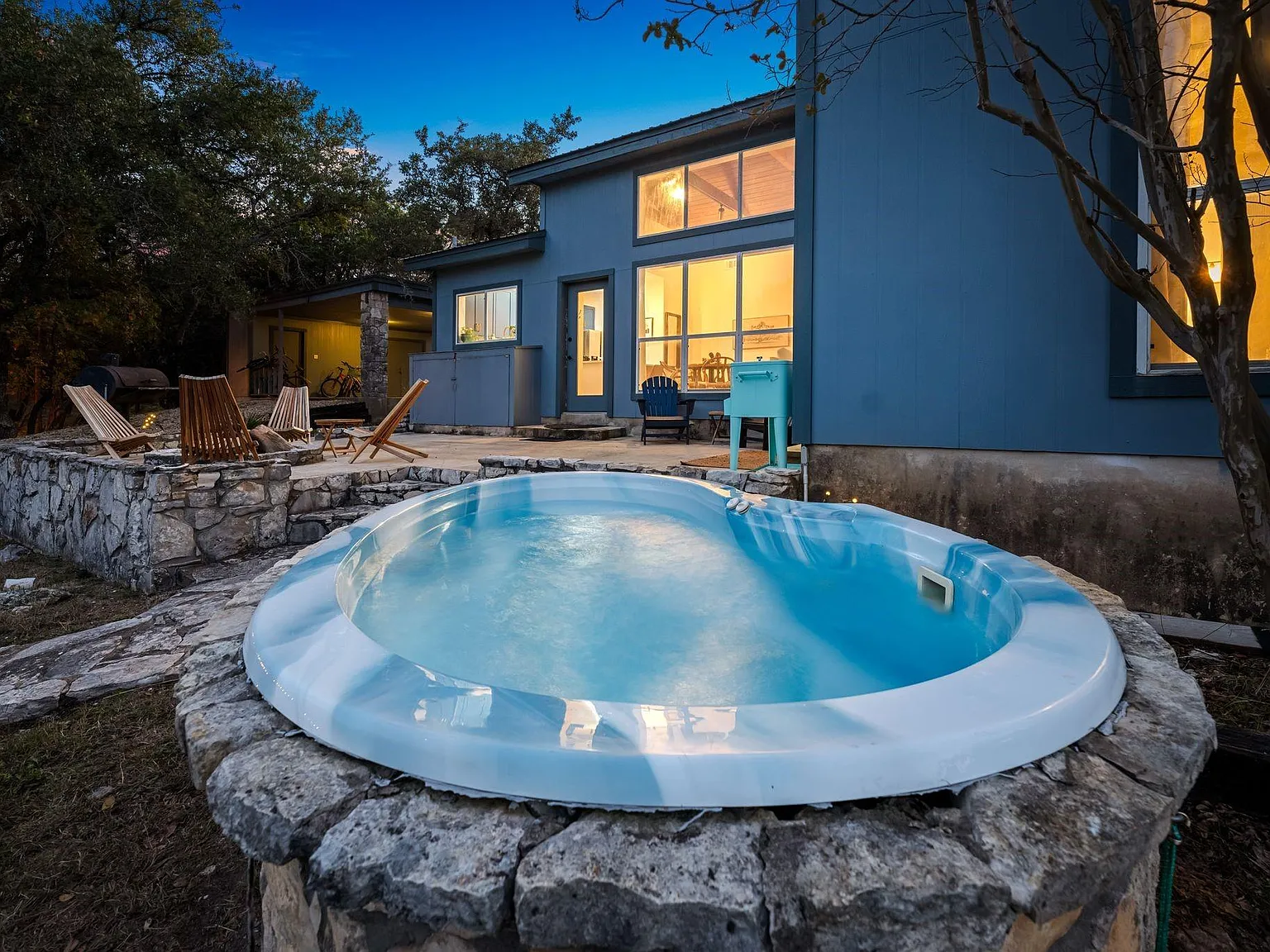3 bed, 2.0 bath, 1567 sqft, $3,850 — Photo 4