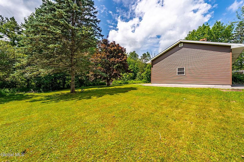 5th image of 7923 Mariaville Road