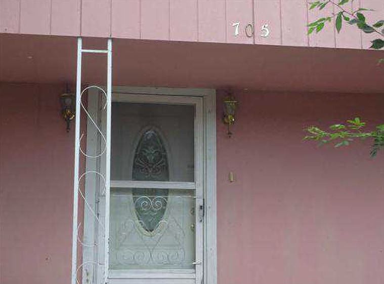 2nd image of 705 Ewing Ave