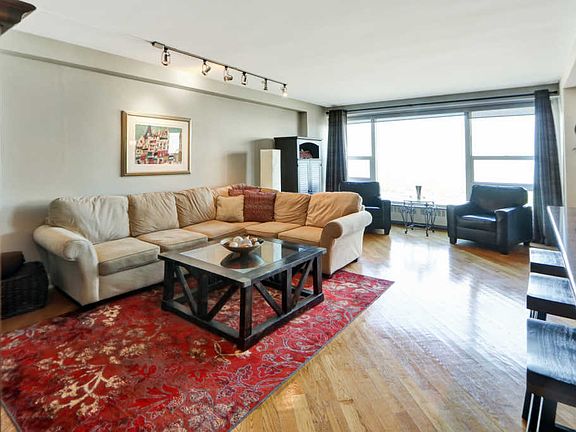 5th image of 3180 N Lake Shore Dr APT 12F