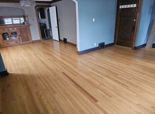 1337 S 75th St, West Allis, WI 53214