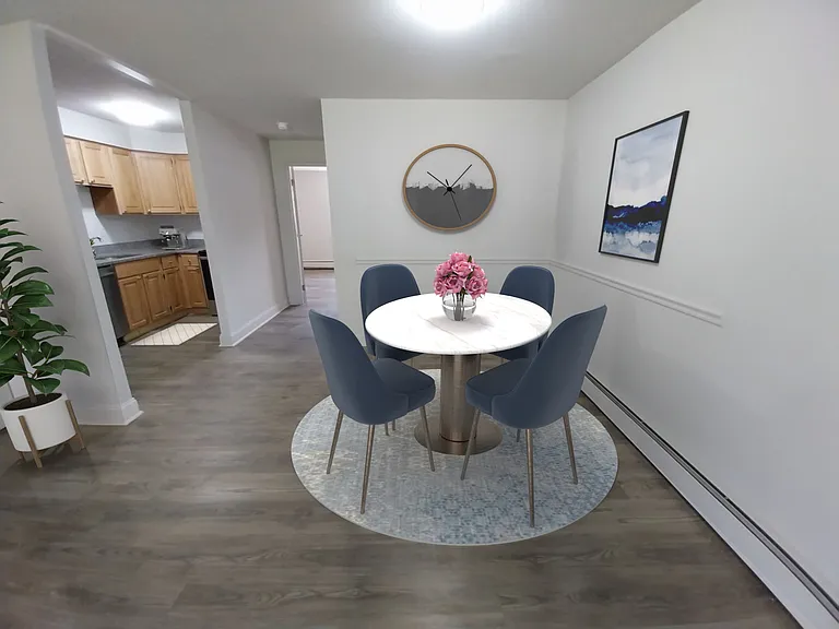 Brittany Springs Apartments — Photo 14