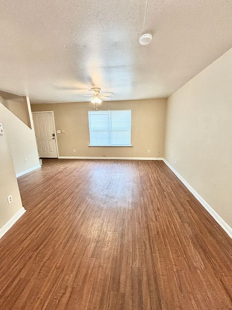 Townhouse Near FAMU & North Florida Fairgrounds — Photo 3