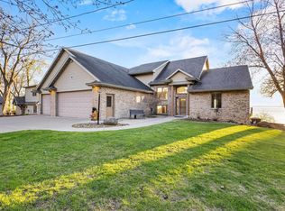 N5625 Rockland Beach Rd, HILBERT, WI 54129