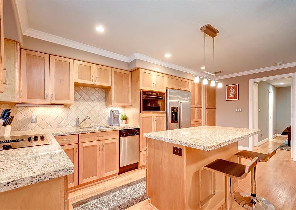 1st image of 1447 Heights Blvd APT 225