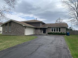 1132 Julie Ln, Crete, IL 60417