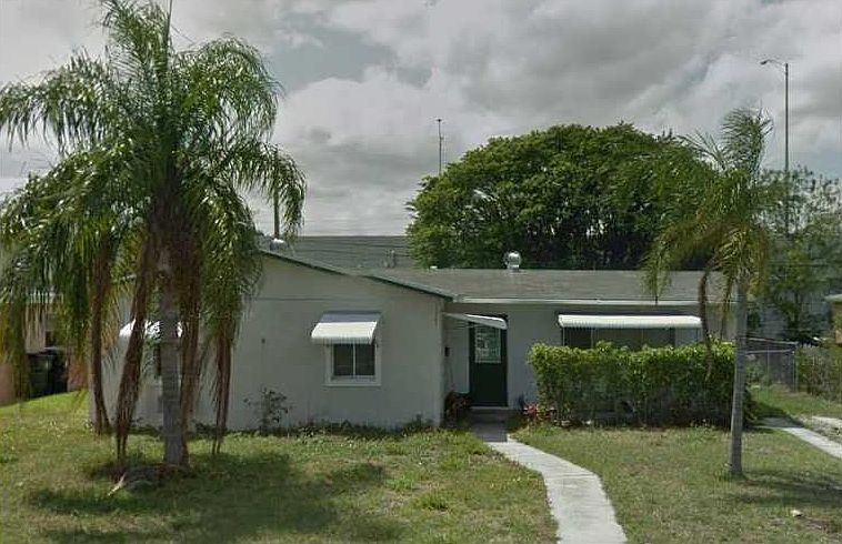1st image of 1301 Tropical Dr