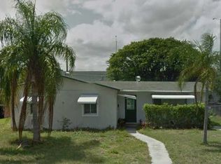 1301 Tropical Dr, Lake Worth, FL 33460