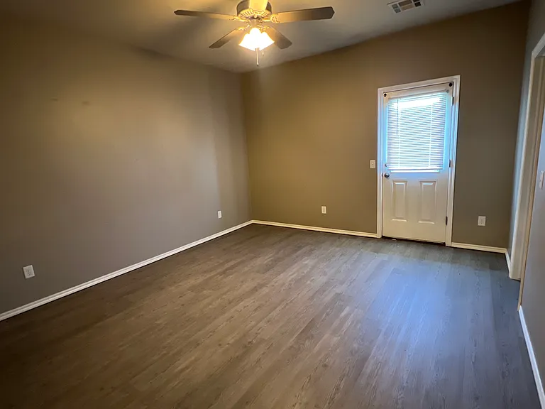 122 Ashley Dr — Photo 6