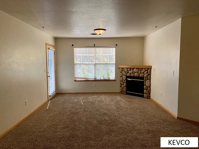 2226 W Elizabeth St #C203 — Photo 13