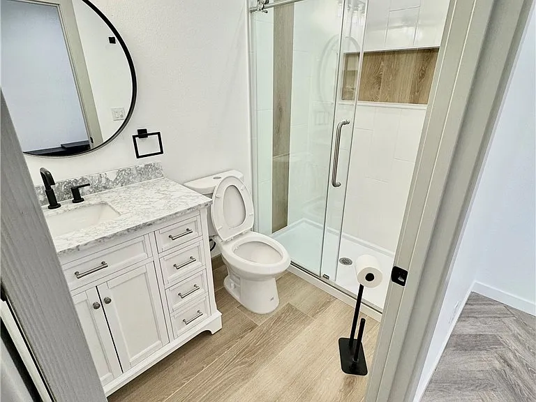 2643 Summerchase Ave #B — Photo 19