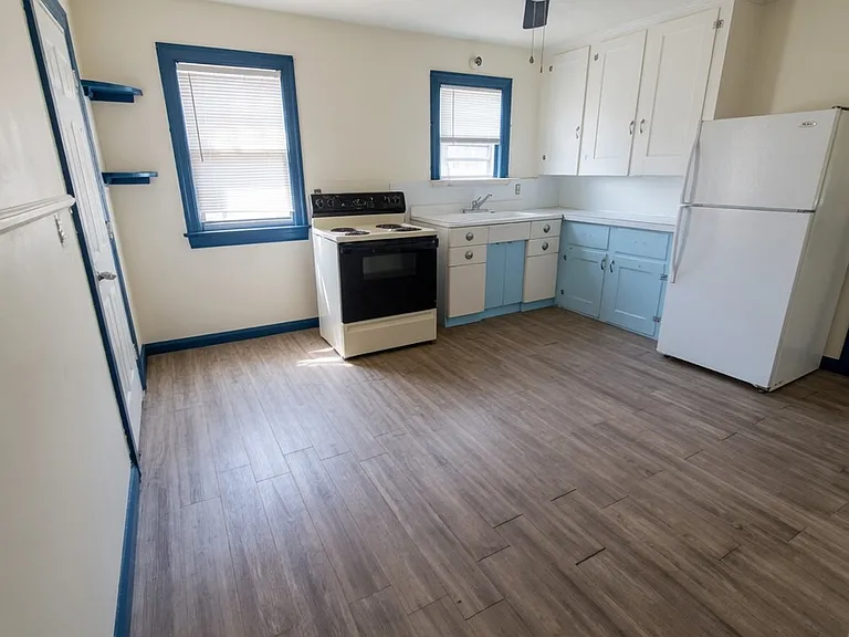 12 S Willis Ave #1 — Photo 8