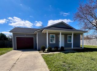 142 McDowell St, Bloomingburg, OH 43106