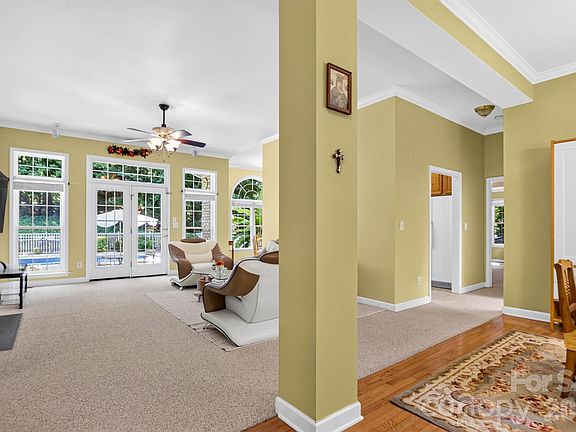 3rd image of 7097 Windy Pine Cir