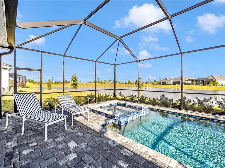 12950 Tulum Loop — Photo 47