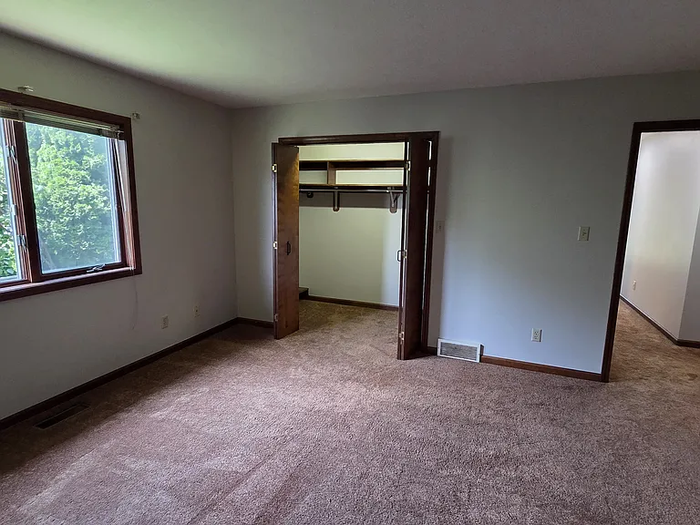 3992 Villa Dr — Photo 9