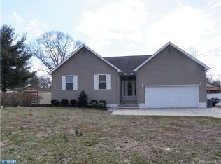 466 Chapel Heights Rd, Sewell, NJ 08080