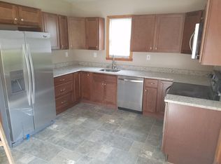 9 Bigelow Ave, Enfield, CT 06082