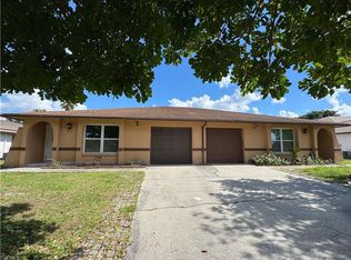 515 SE 23rd Pl, Cape Coral, FL 33990