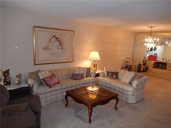 3rd image of 2606 NW 104th Ave APT 305