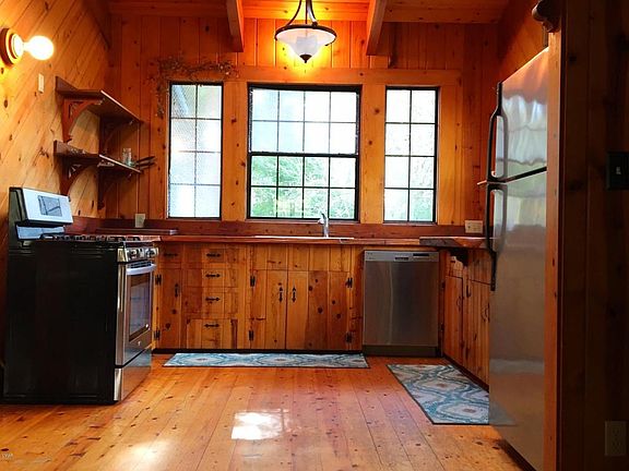 5th image of 15051 Cypress Ln