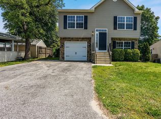 115 Meadow Rd, Pasadena, MD 21122