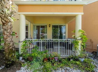 10242 NW 7th St UNIT 102, Miami, FL 33172